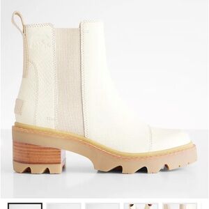 Sorel Women's Cream Heeled Boots